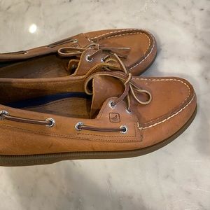Men’s sperry topsiders worn 2x like new